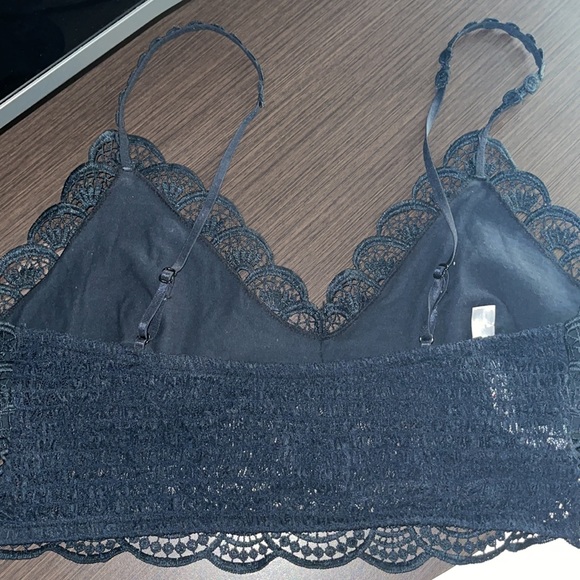 Top - Picture 4 of 4